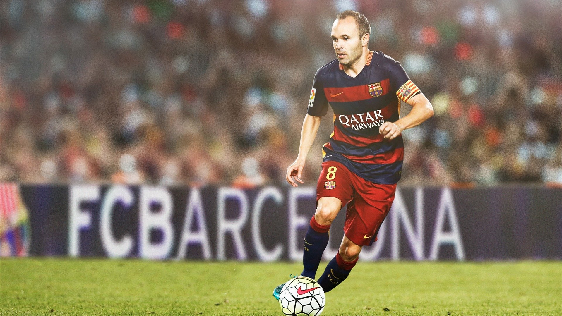 水上乐园“夜场霓虹泳装秀+短跑赛” 氛围感拉满