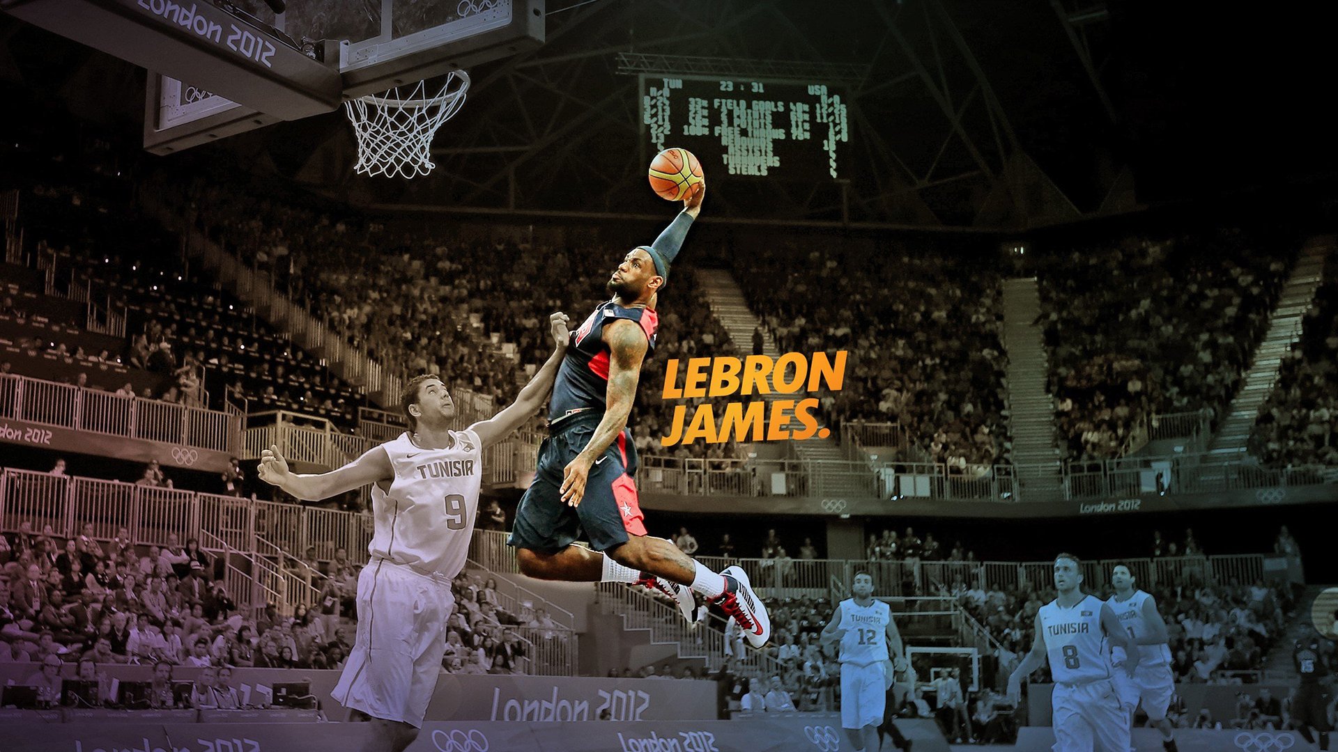 自行车功率车对抗赛 短时间爆发瓦数在屏幕实时显示